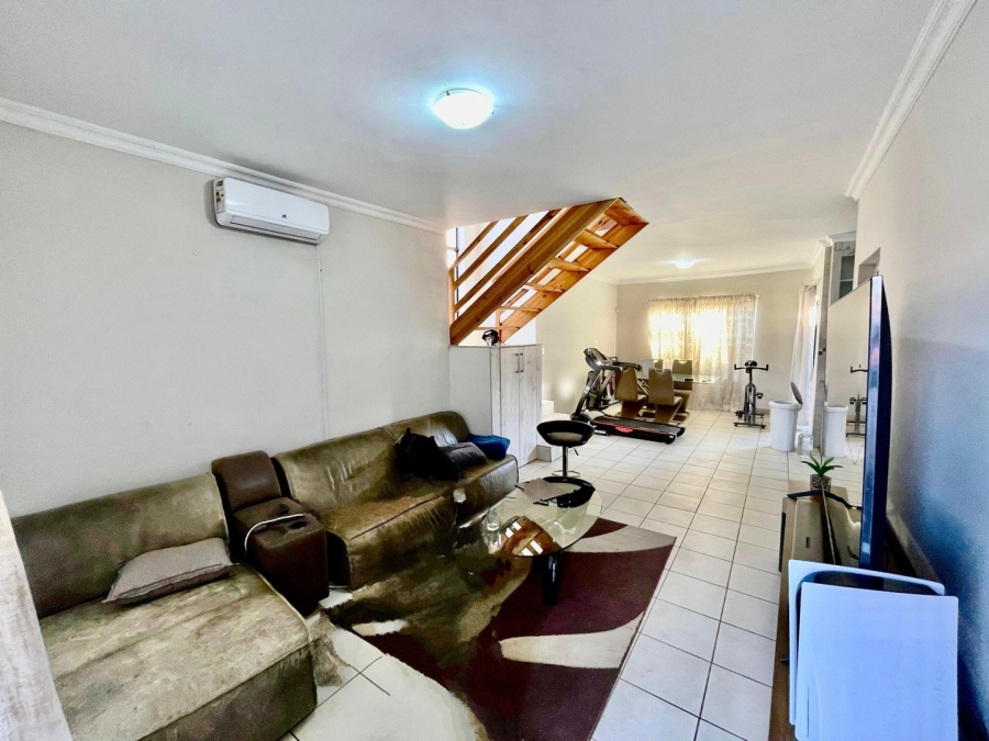 3 Bedroom Property for Sale in Waterval East North West